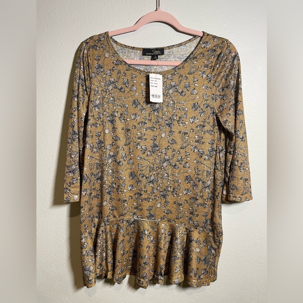 NWT Suzanne Betro Long Striped and Floral Blouse Size Small
